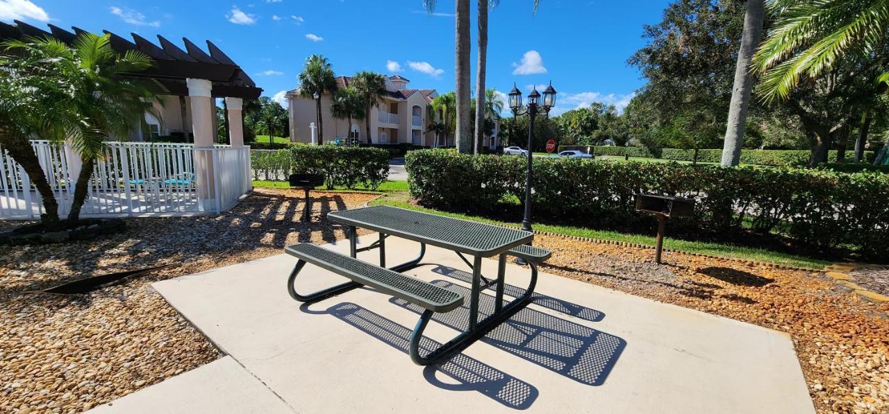 Right Direction Rentals Port St. Lucie Esterno foto
